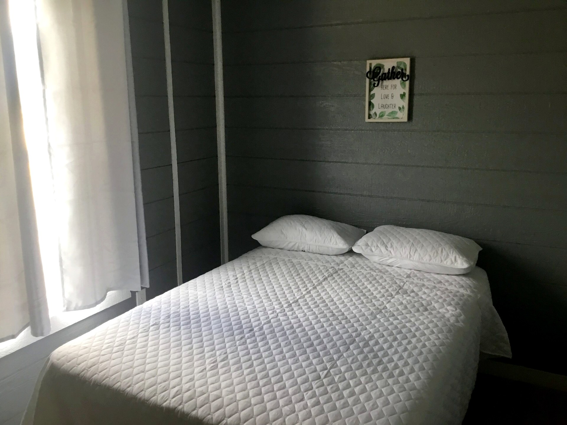 Cabin bedroom